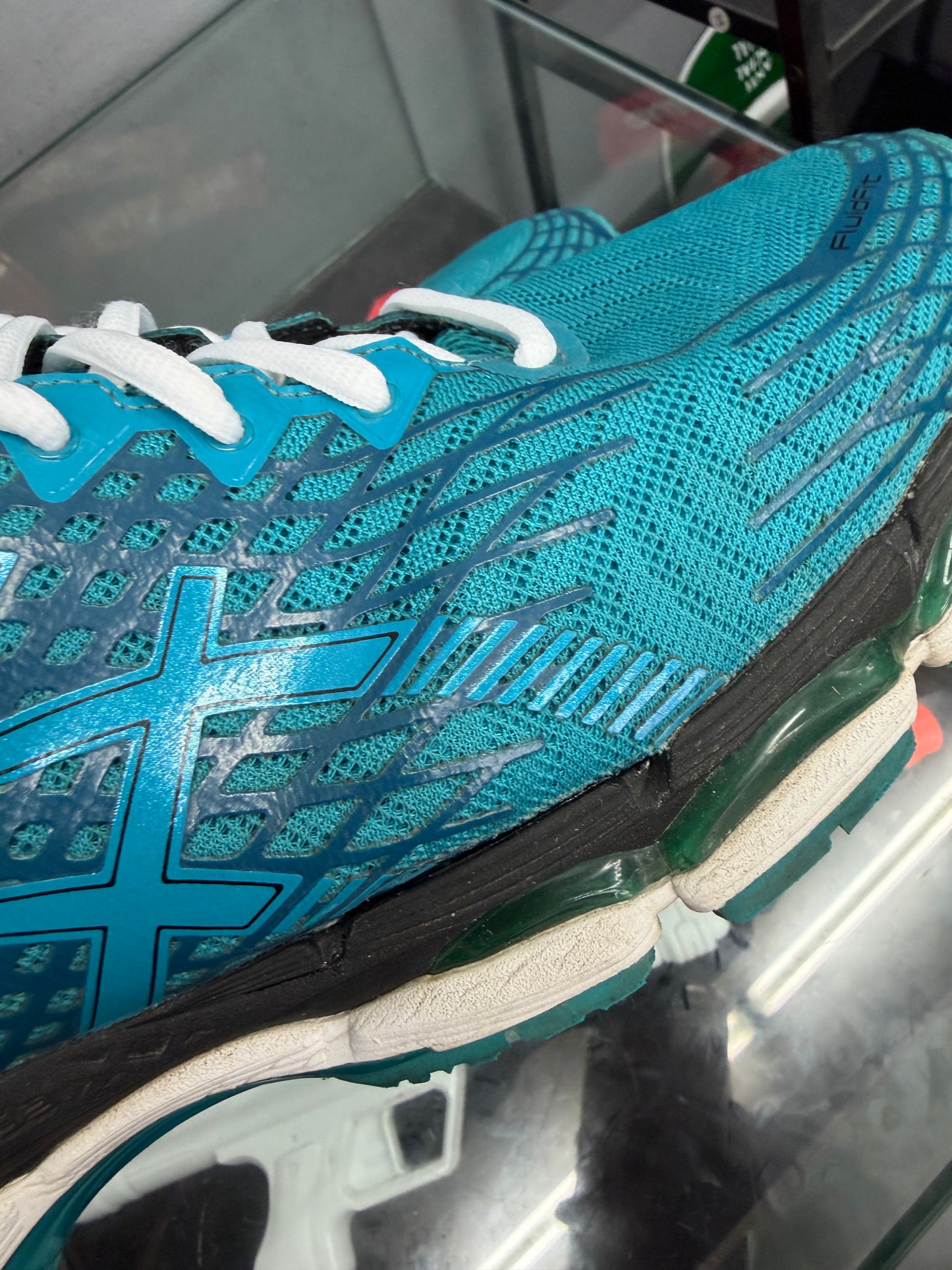 Used ASICS GEL-Nimbus 17 Blue White