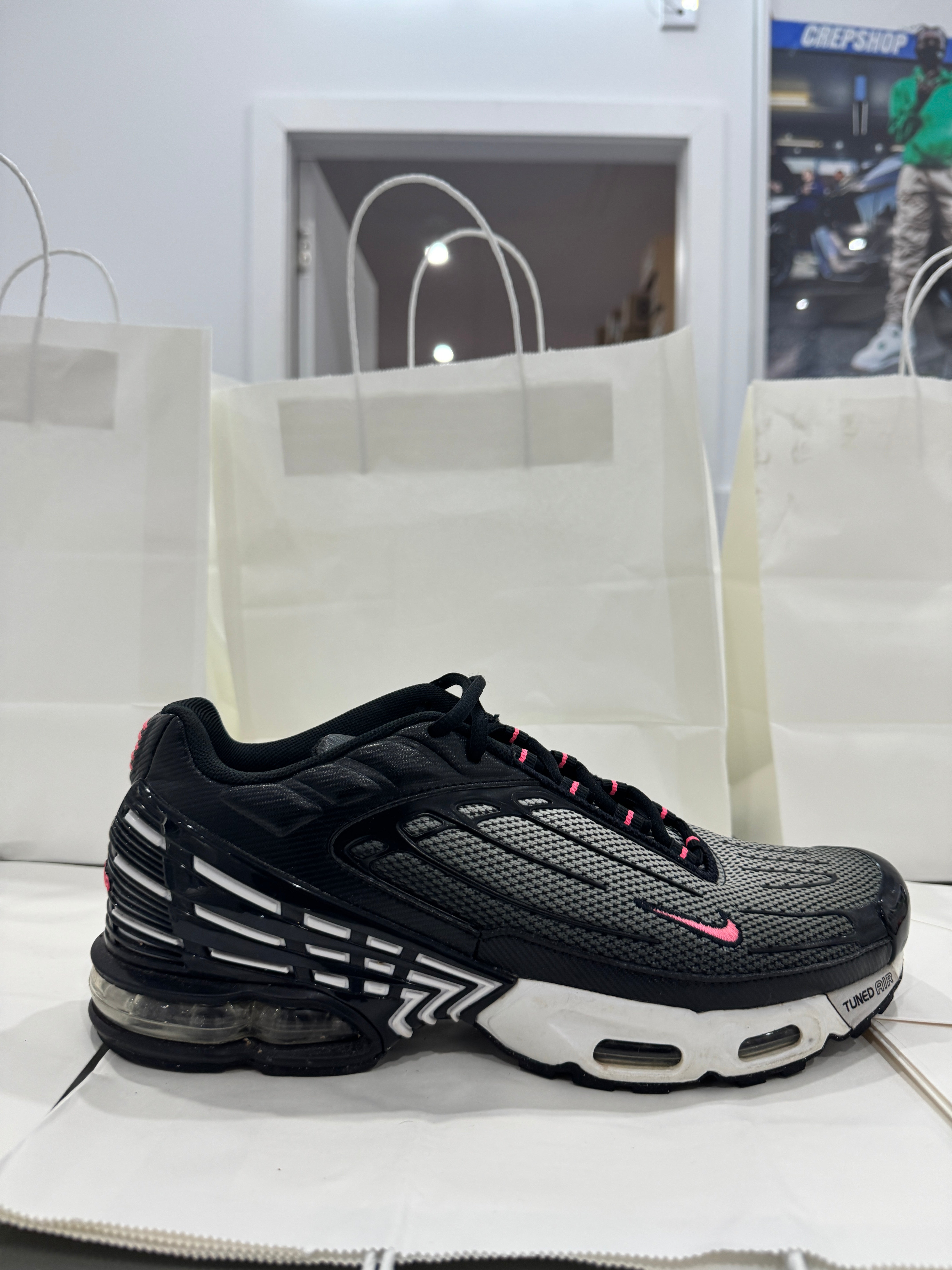 Used Nike Air Max Plus TN3 'Black White Chamois'