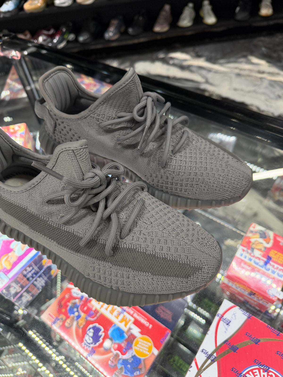 Used adidas Yeezy Boost 350 V2 'Steel Grey'