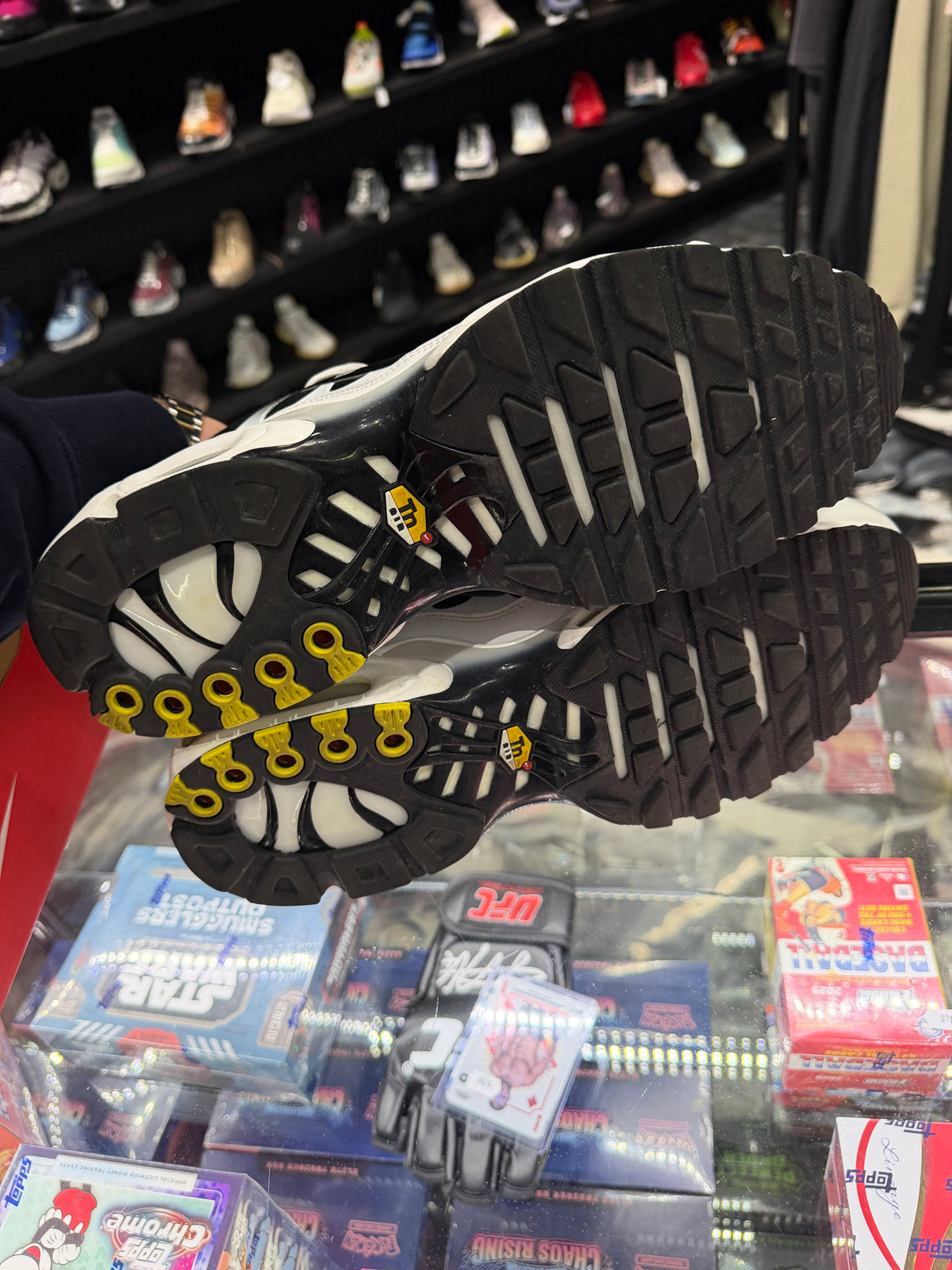 Used Nike Air Max Plus 'White Black Metallic Pewter'