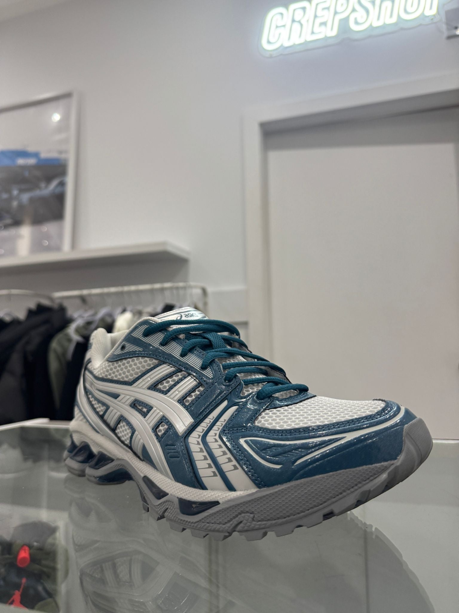 Used ASICS GEL-Kayano 14 Glacier Grey Pure Silver
