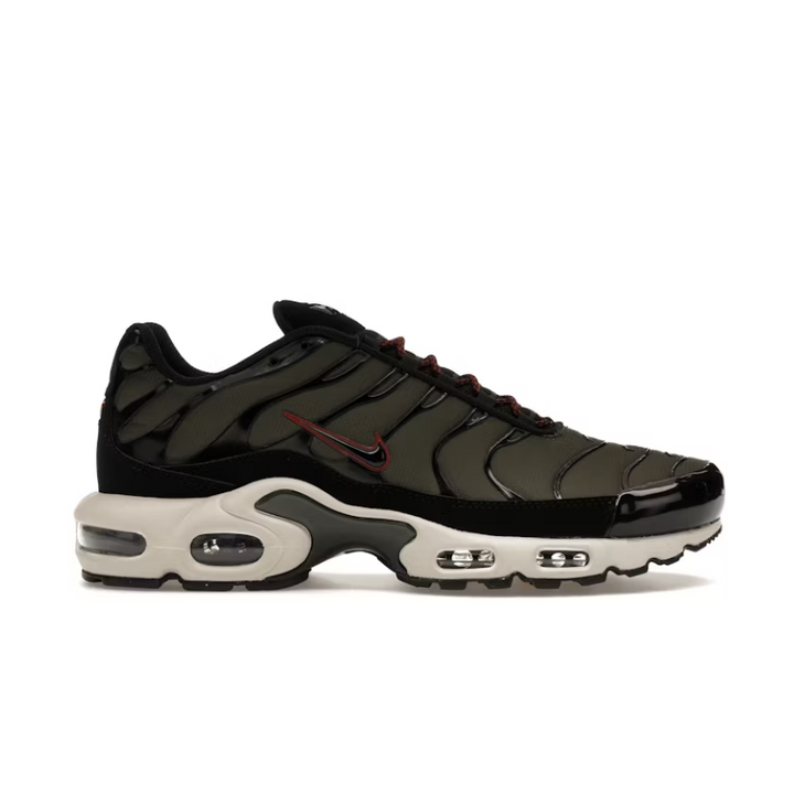 snipes nike tuned
