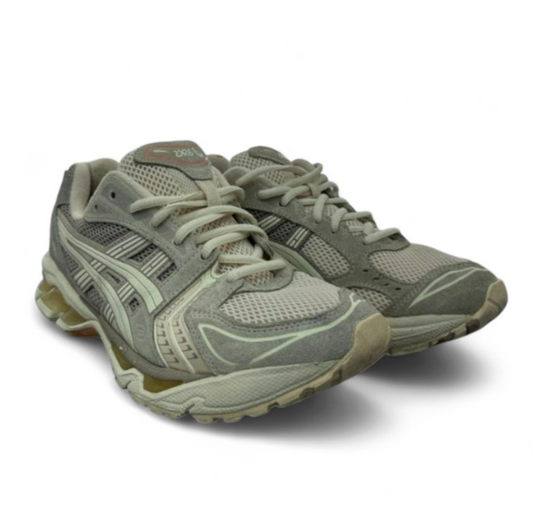 Used GEL-Kayano 14 White Peach & Cream Women's Multiple Sizes