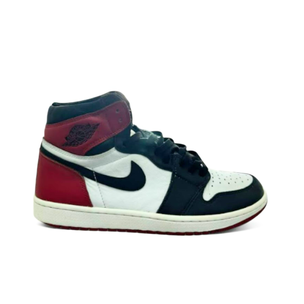 Used Jordan1 Retro High OG Black Toe